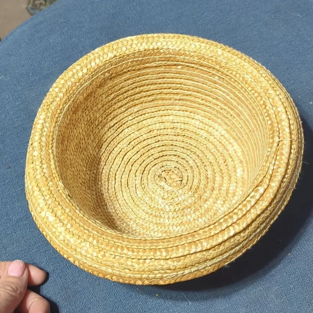 Vintage Classic Structured Straw‎ Hat, EUC, Size Medium